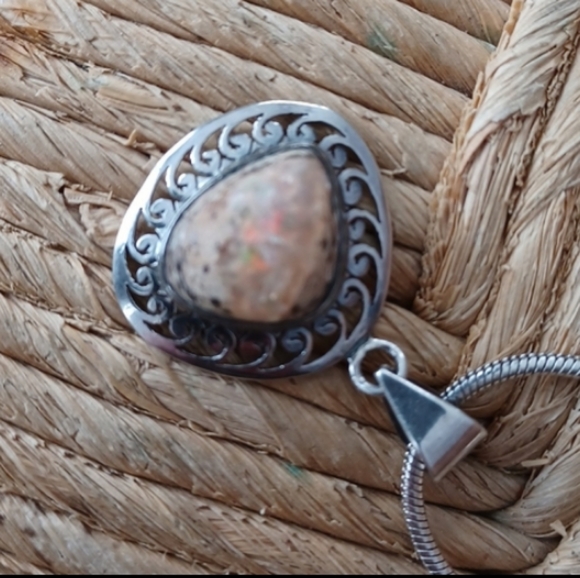 Mexican Fire Opal and silver chain - Picture 8 of 11